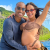 Thiaguinho e Carol Peixinho fazem curso preparatório para pais de primeira viagem