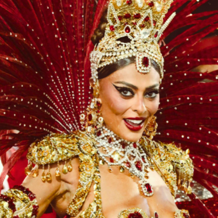 Juliana Paes voltou à Viradouro após 17 anos por desejo do pai com Alzheimer